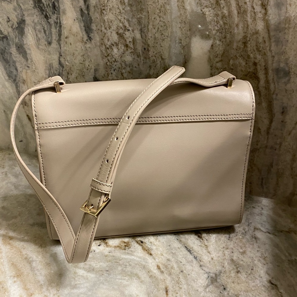 Kate Spade Handbag - Picture 2 of 8